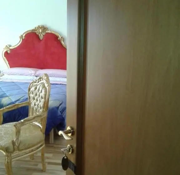Deluxerum King Size Säng, One M