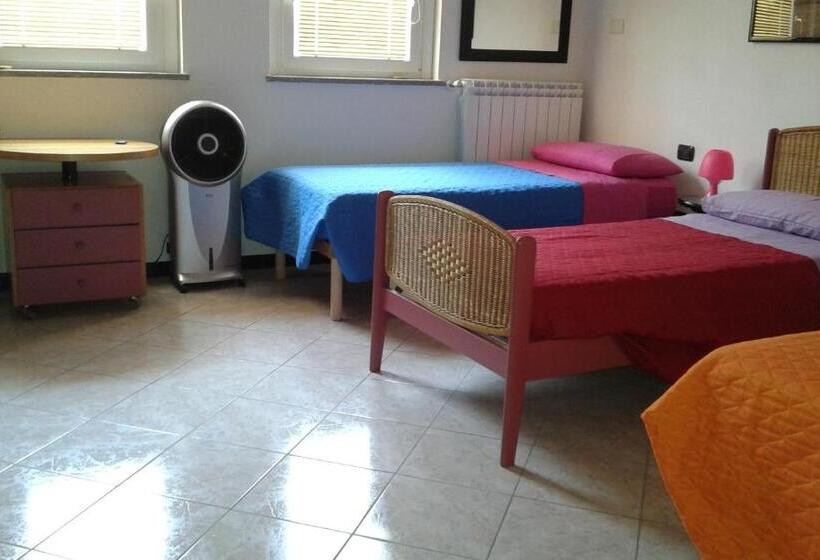 豪华三人间, One M