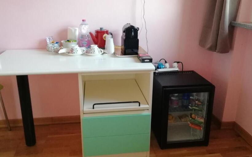 Номер Deluxe, One M