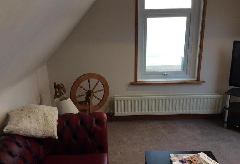 סוויטה עם נוף, The Ship Inn   Sandgate