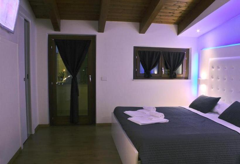 バルコニー付きスタンダードルーム, Boutique Hotel E Spa Città Bianca