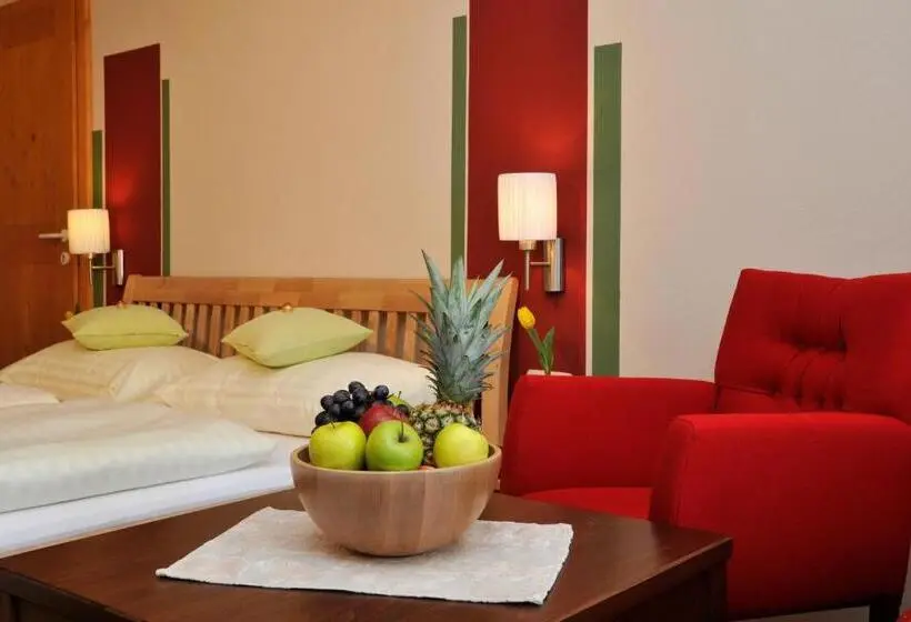 スタンダードスタジオ, Dachstein West Hotel Gmbh Kirchenwirt Russbach