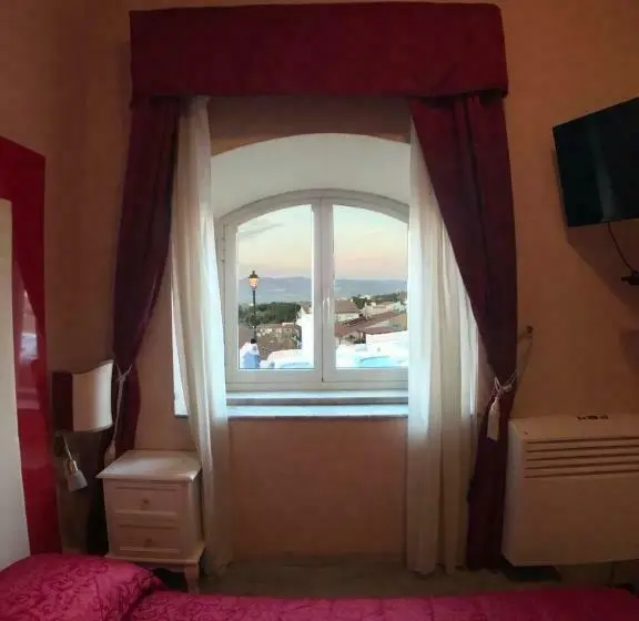 Standard Yhden Hengen Huone, Albergo Panorama