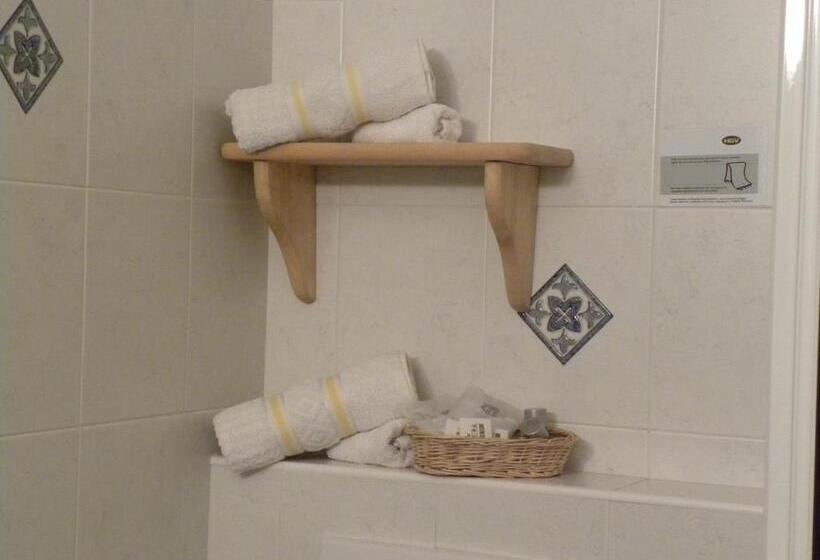 חדר סטנדרט לשלושה, B&b Martha