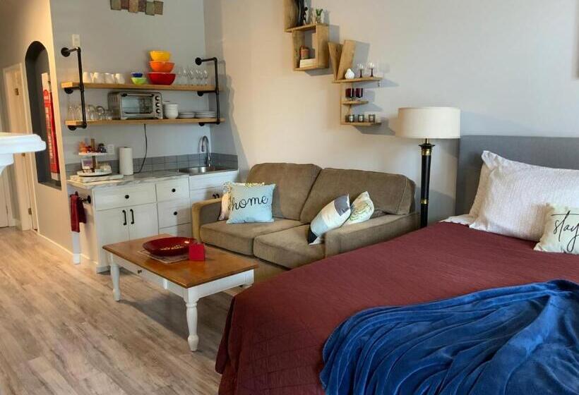 סטודיו סטנדרט, מיטה זוגית, Borgata Lodge Resort