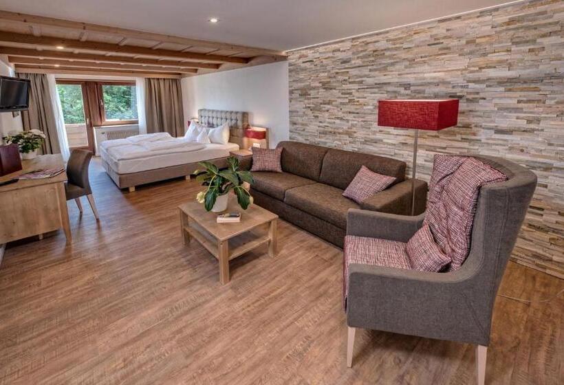 Люкс с Балконом, Hofer