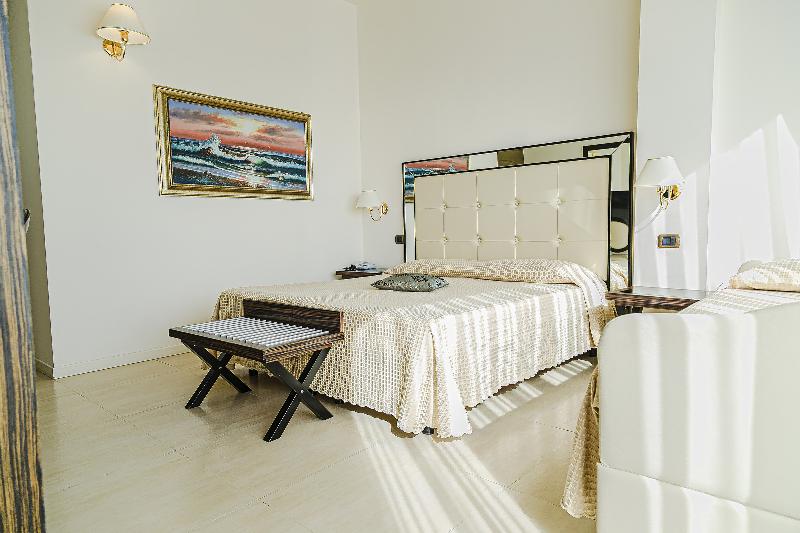 ファミリールーム, Metropolitan