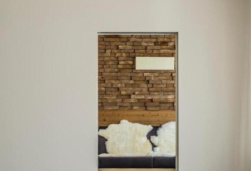 小型套房带阳台, Terra  The Magic Place Relais & Chateaux