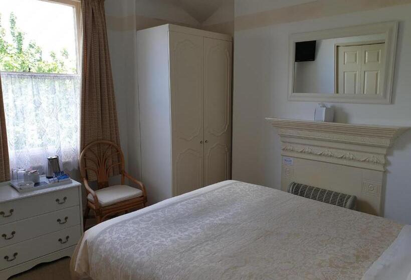 חדר סטנדרט, The Wycliffe