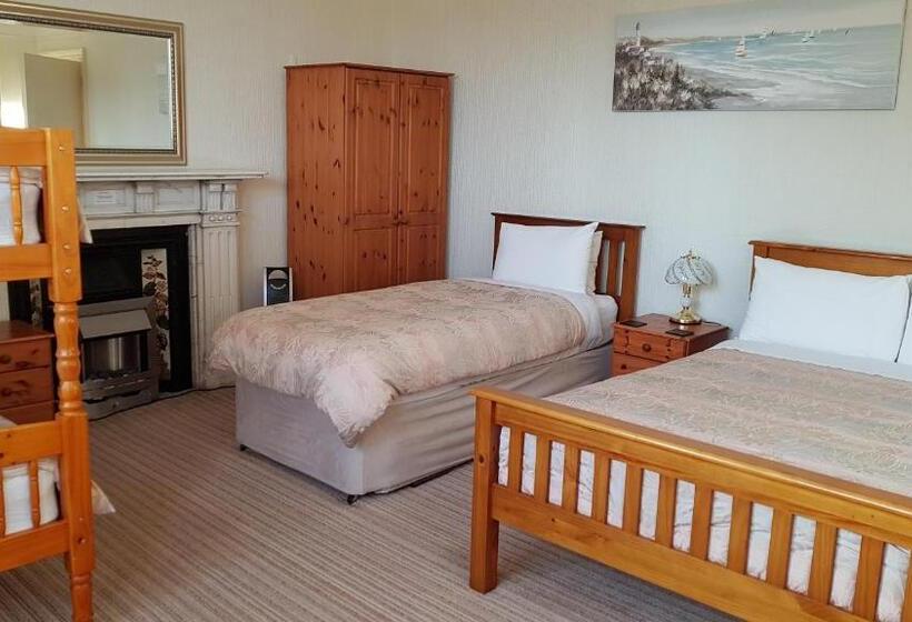 חדר משפתחתי סופריור, The Wycliffe