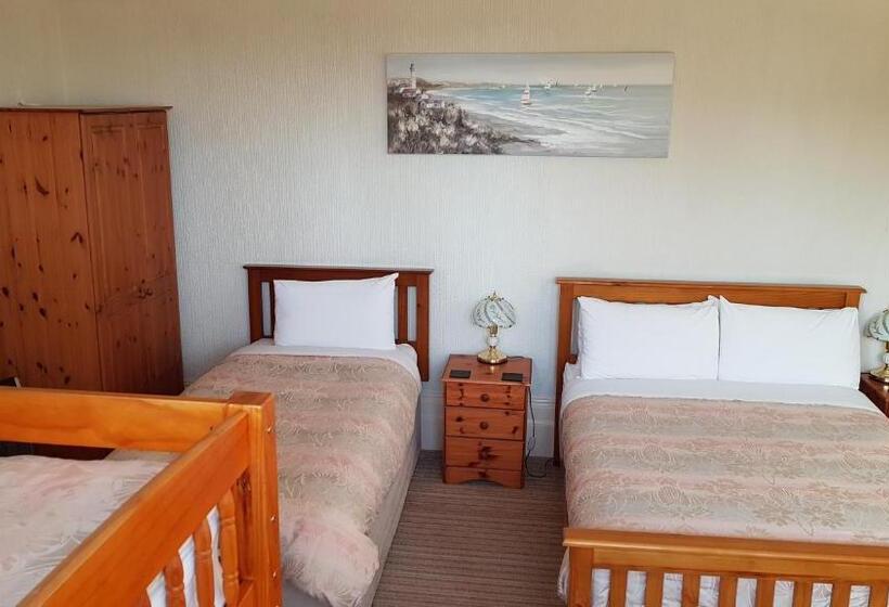 חדר משפתחתי סופריור, The Wycliffe