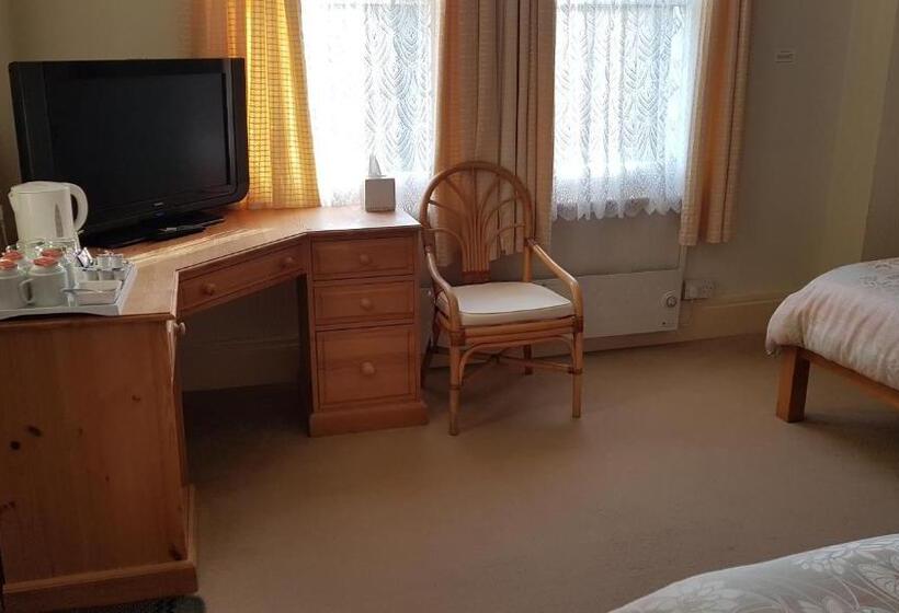 חדר משפתחתי סופריור, The Wycliffe