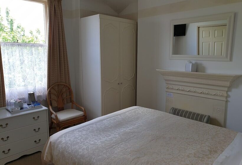 חדר סטנדרט, The Wycliffe