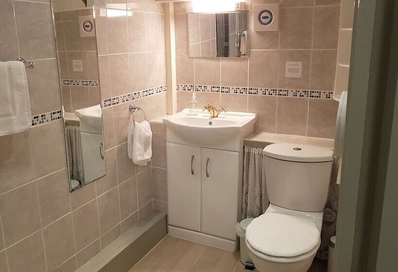 חדר סטנדרט, The Wycliffe