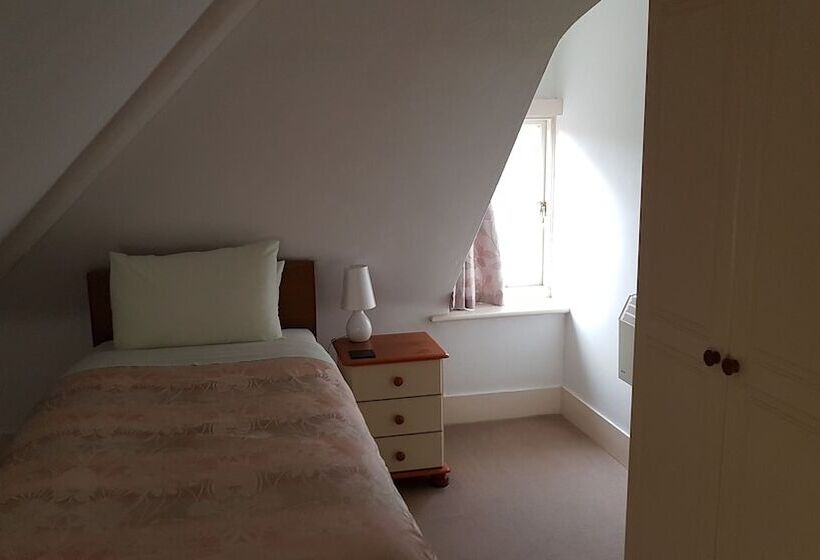 חדר סטנדרד יחיד חדר אמבטיה משותף, The Wycliffe