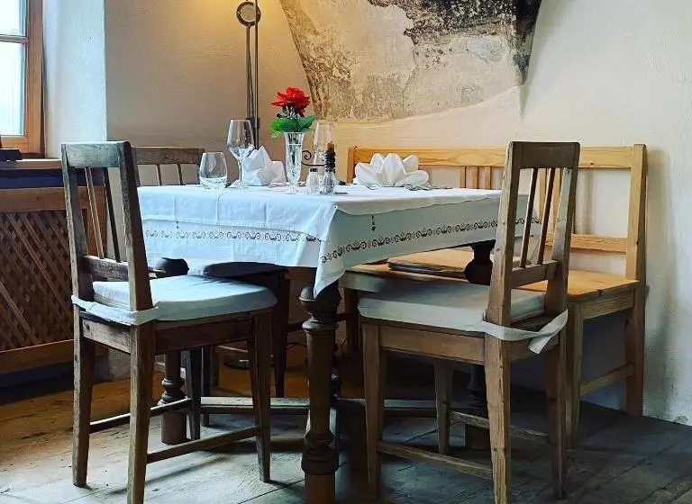 Standard-huone Parveke Puutarhanäkymä, Landhotel Gasthof Zum Löwen