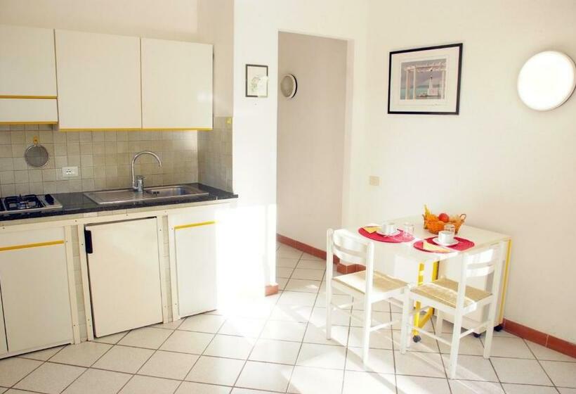 شقة غرفة واحدة, Residence Della Luna