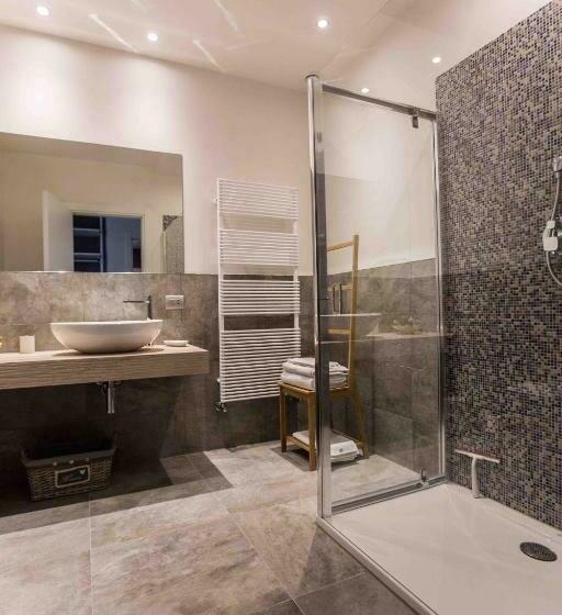 バルコニー付スイート, Cascina Belmonte