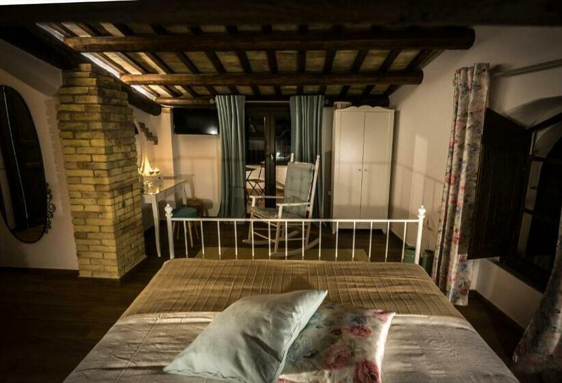 Люкс с Террасой, Dimora Amina