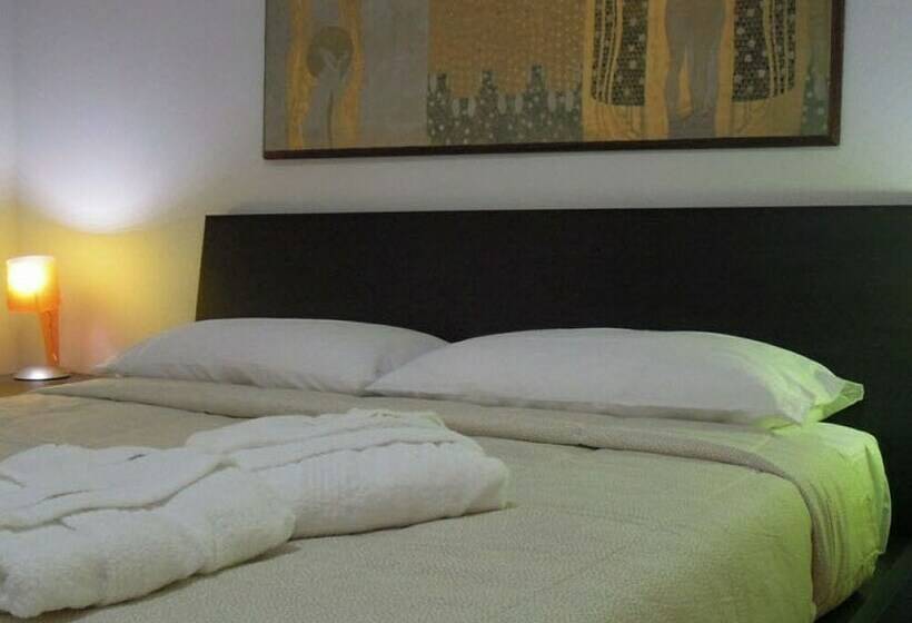 חדר סטנדרט, Dodo House