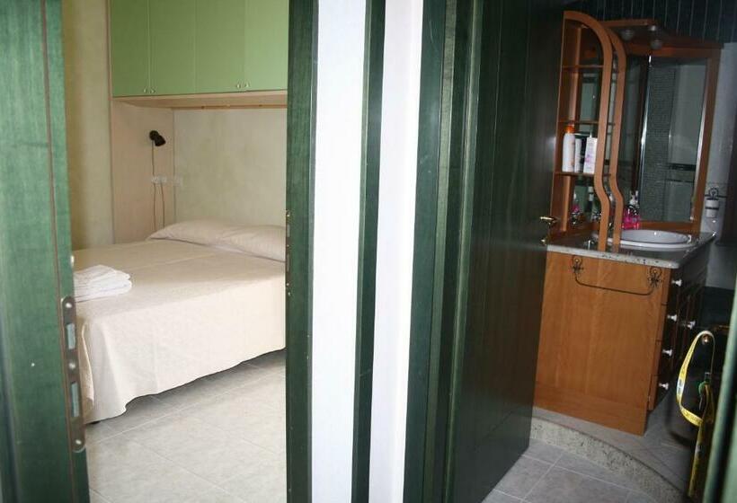 חדר דלוקס, La Pavoncella