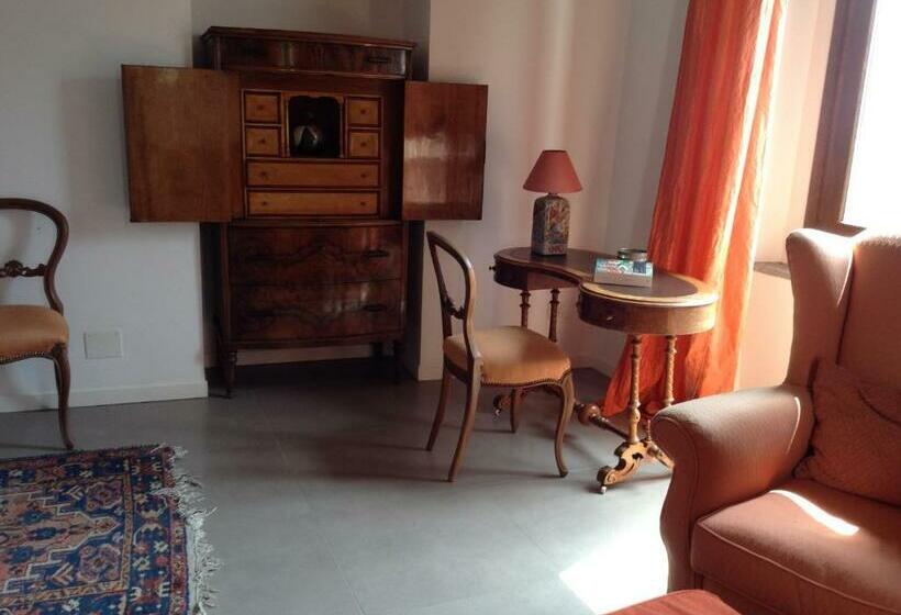 غرفة قياسية, Pietra Rosa