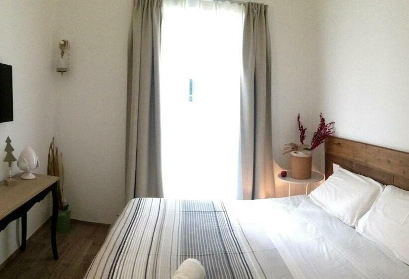 اتاق استاندارد با بالکن, Porta Degli Antichi Casali