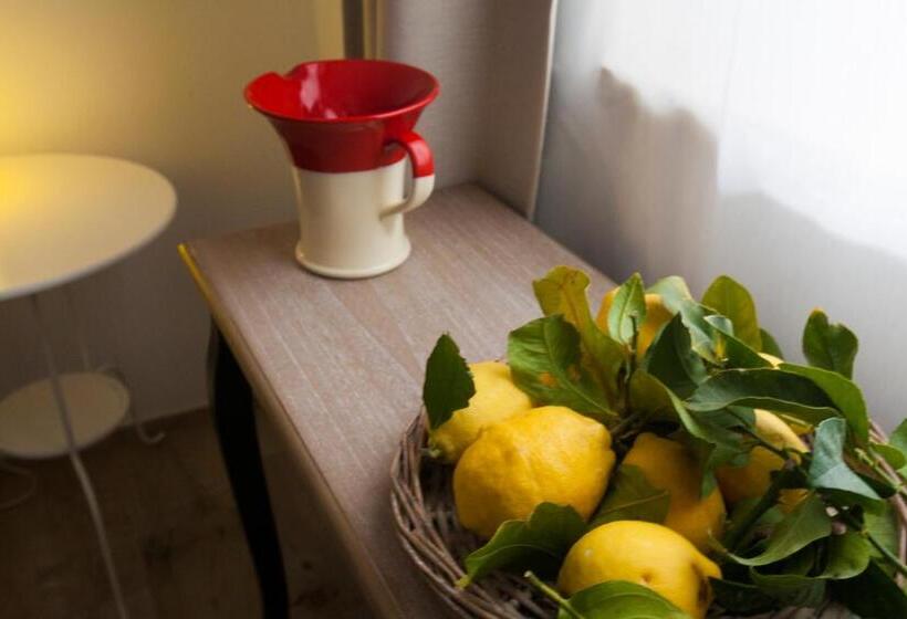 اتاق استاندارد در طبقه همکف, Porta Degli Antichi Casali