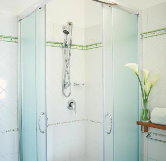 带大床的标准间, Bed & Breakfast Spigolatrice