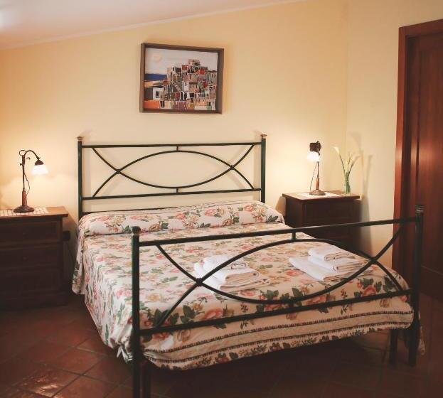 带大床的标准间, Bed & Breakfast Spigolatrice