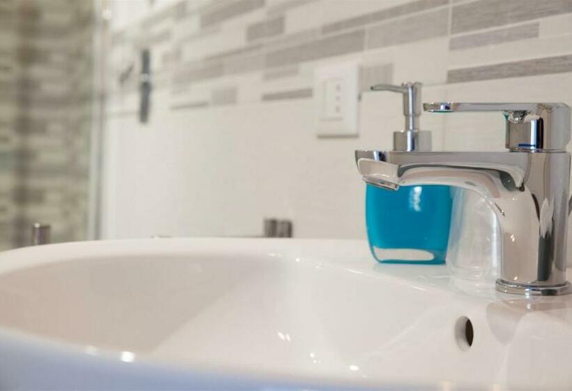 标准间带阳台, Bed & Breakfast Tramonti