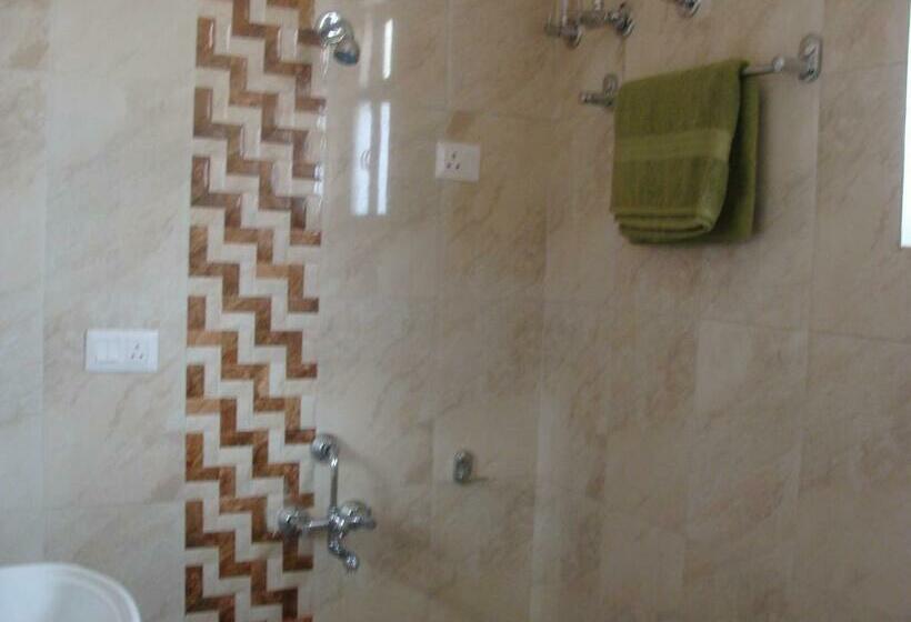 Quarto Estandar sem Ar Condicionado, Abhinandan Grand