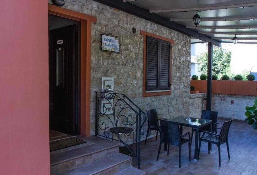 חדר קלאסי לארבעה, Conero Camere