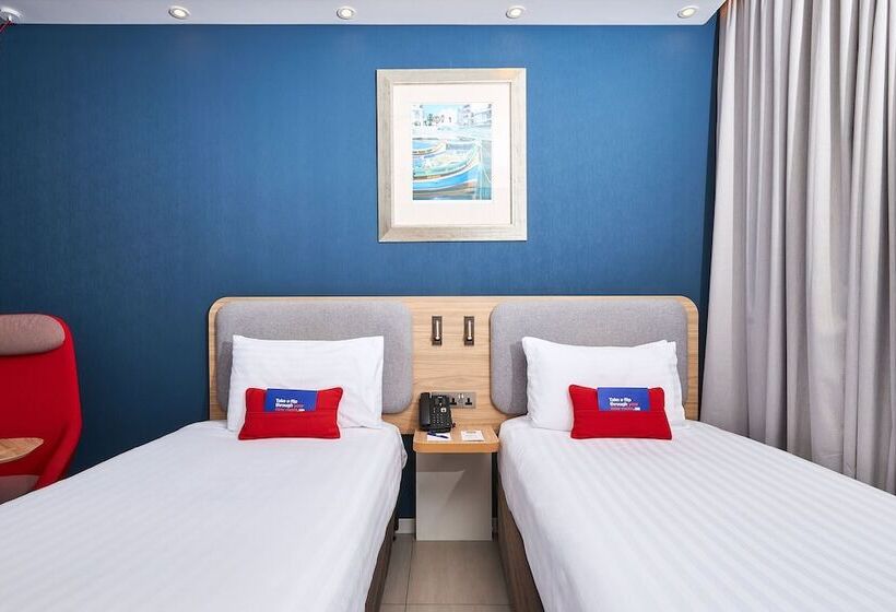 اتاق استاندارد, Holiday Inn Express   Malta, An Ihg
