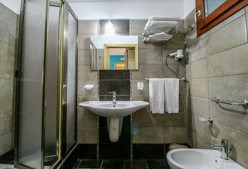 스탠다드 룸, Nautic