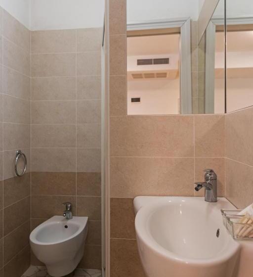 标准工作室带阳台, Residence Das Nest