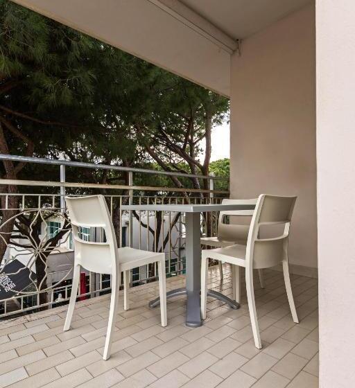 Апартаменты 1 Спальня с Балконом, Residence  Das Nest
