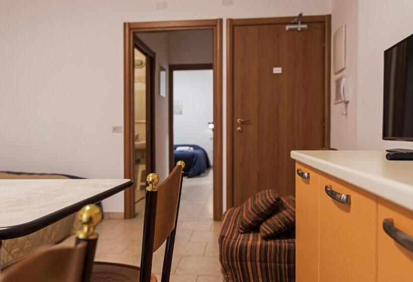 带1个卧室的带阳台的公寓, Residence Das Nest