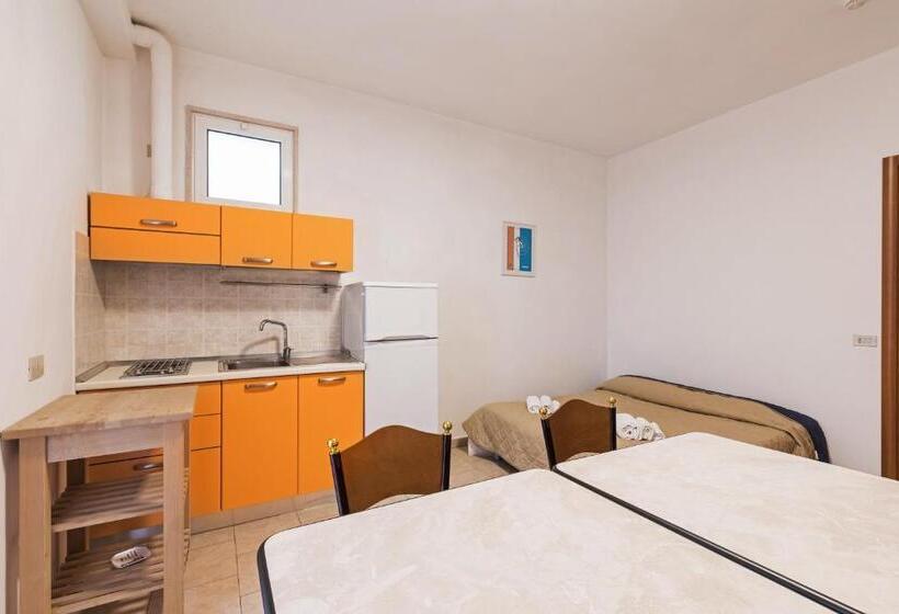 Апартаменты 1 Спальня с Террасой, Residence  Das Nest