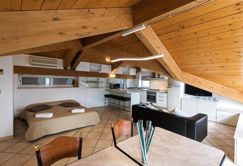 带1个卧室的顶楼公寓, Residence Das Nest