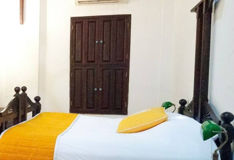 Номер Deluxe, Bloom Boutique, Waterfront Fort Kochi