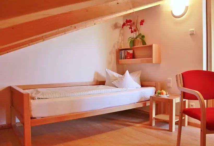 Quarto standart individual, Witikohof