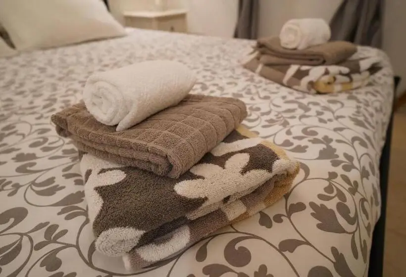 Deluxe Neljän Hengen Huone, Lichiantidde Home&breakfast