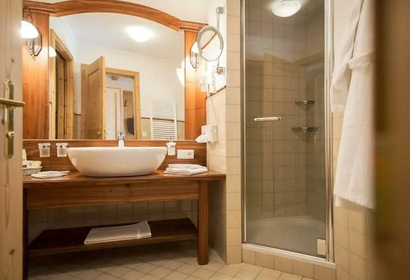 バルコニー付きジュニアスイート, Charmehotel Uhrerhof   Deur