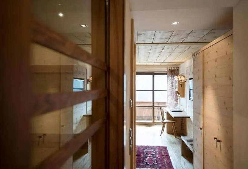 バルコニー付きスーペリアルーム, Charmehotel Uhrerhof   Deur