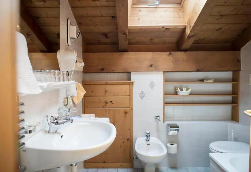 ファミリールーム, Charmehotel Uhrerhof   Deur