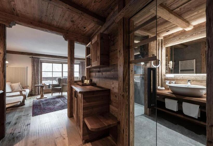 Полулюкс с Балконом, Charmehotel Uhrerhof Deur