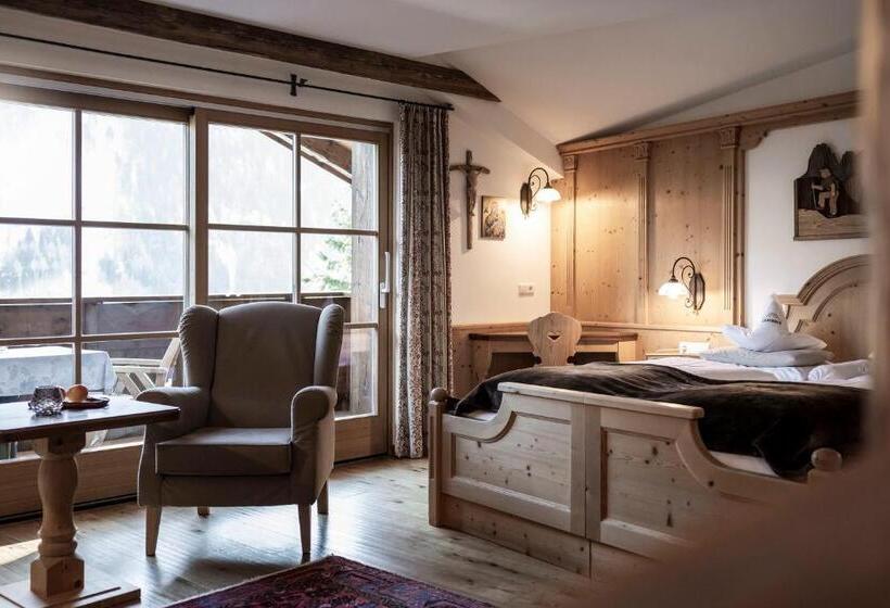 Полулюкс с Балконом, Charmehotel Uhrerhof   Deur