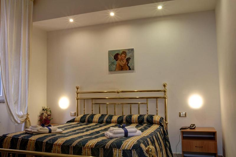 Quarto Estandar, Ambrogini