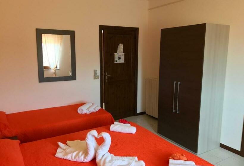 Номер Deluxe, Marina